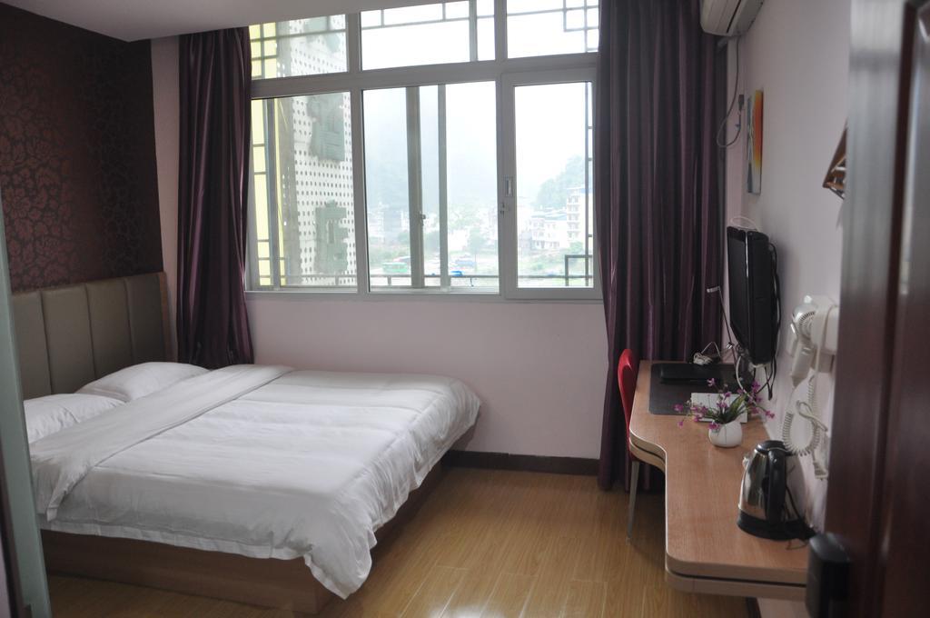 Yangshuo Harbour View Hotel Buitenkant foto