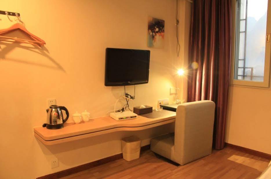 Yangshuo Harbour View Hotel Buitenkant foto